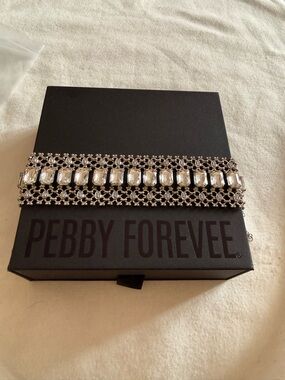 Pebby Forevee Silver Crystal Link Choker Necklace